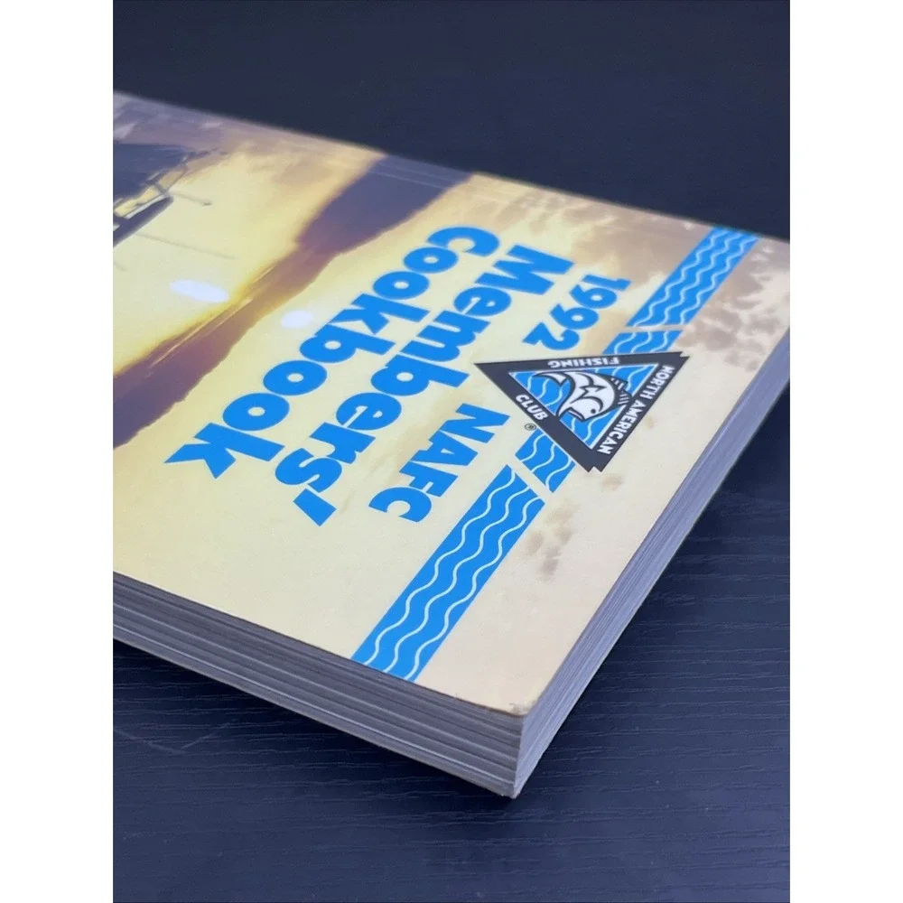 1992 NAFC Member's‎ Cookbook Plus Water Safety Guide Fishing Recipes Book